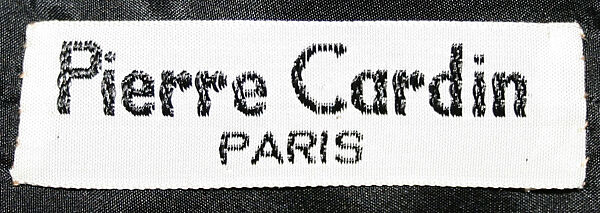 Ensemble, Pierre Cardin (French (born Italy), San Biagio di Callalta 1922–2020 Neuilly), (a) plastic (polyvinyl chloride, casein); (b) wool, French