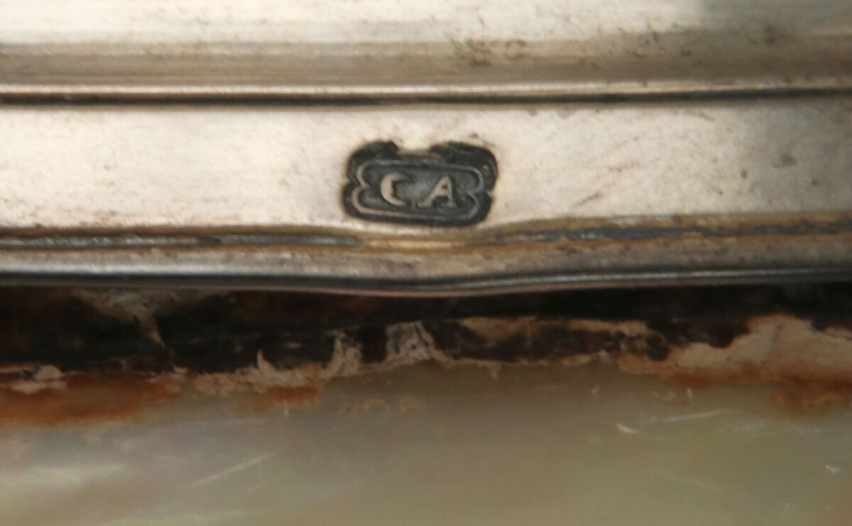 Flask, Andreas Joseph Rath (Austrian, 1681/82–1763), Silver, mother-of-pearl, Mounts: Austrian, Vienna; Shell: Indian, Gujarat