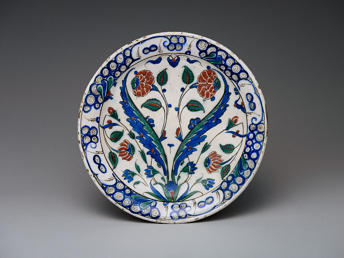 Iznik Ceramic Dish, Stonepaste; painted and glazed