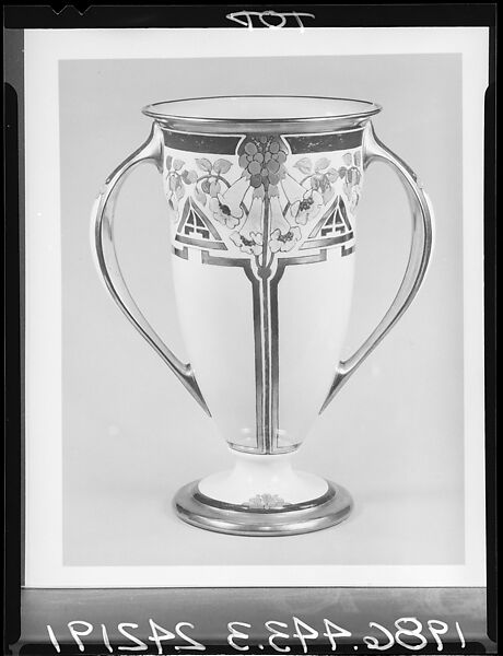 Vase, Lenox, Incorporated (American, Trenton, New Jersey, established 1889), Porcelain, overglaze enamel decoration, American