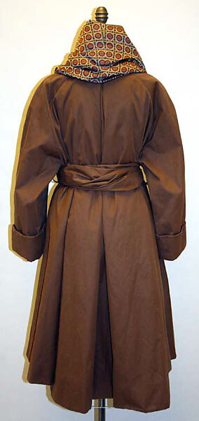 Coat, Romeo Gigli (Italian, born 1949), (a) cotton/polyester/silk/polyurethane blend, rayon, plastic; (b) cotton blend, Italian