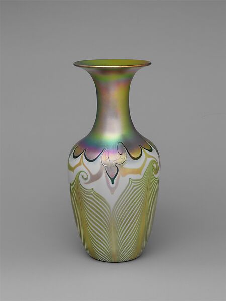 Vase, Quezal Art Glass and Decorating Company (1901–ca. 1924), Blown glass, American 