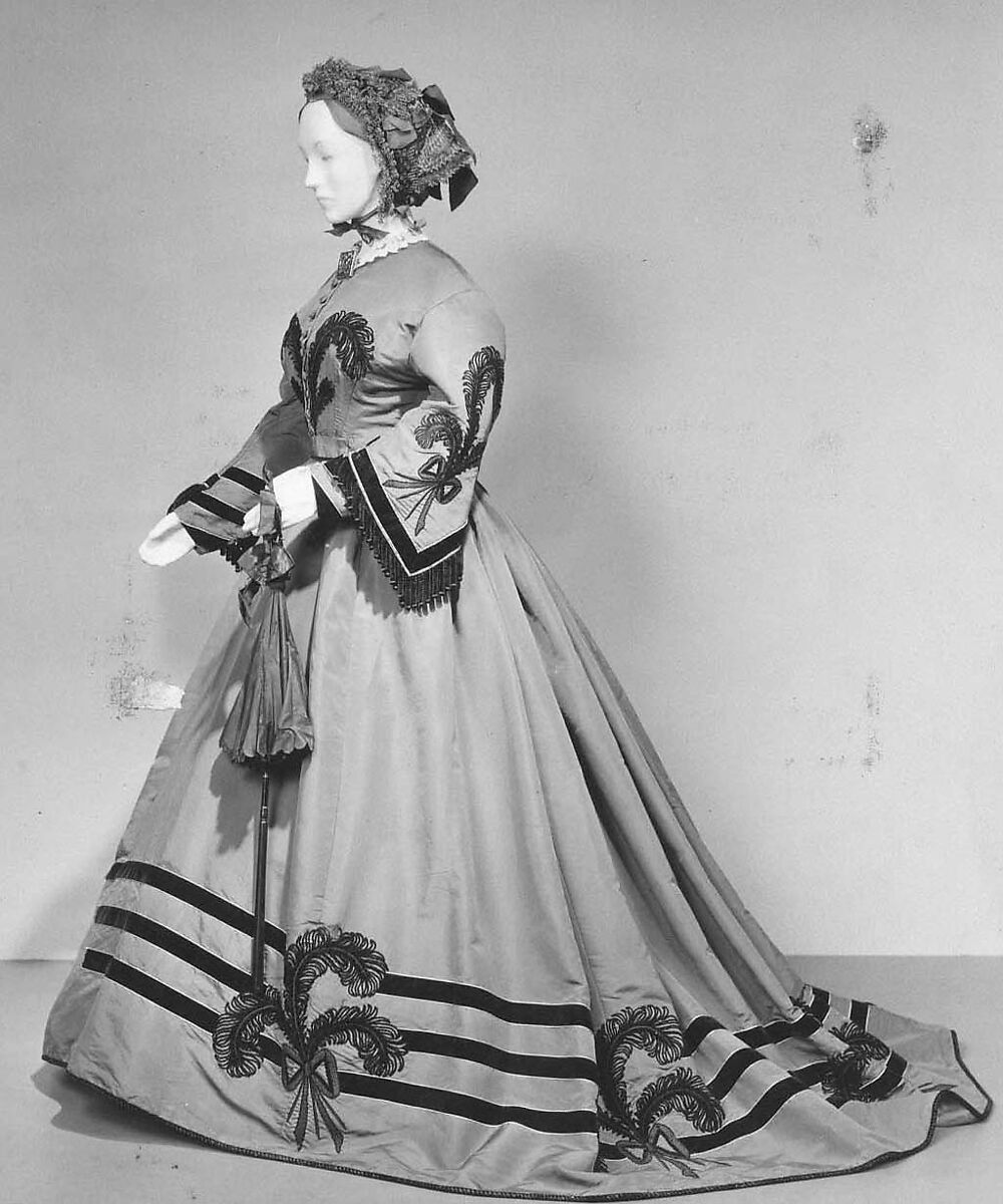 Afternoon dress, silk, European