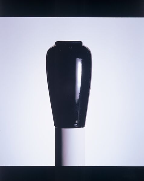 Vase, Rookwood Pottery Company (American, Cincinnati, Ohio 1880–1967), Earthenware, American