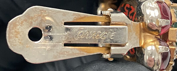 Jewelry set, Hattie Carnegie, Inc. (American, 1918–1965), glass, base metal, plastic, American