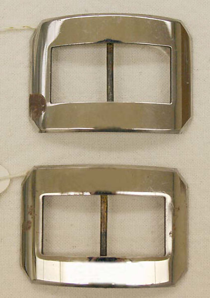 Ensemble, (a, b) silk, metal
(c) wool, silk
(e, g, h) wool
(f) leather, metal, hair
(i) silk
(k) silk, metal, feather
(m, n) metal, Scottish