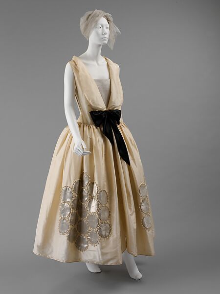 Robe de Style, House of Lanvin (French, founded 1889), silk, metallic thread, French 