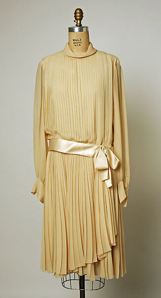 Afternoon dress, House of Dior (French, founded 1946), silk, French 