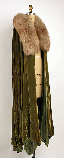 Evening cape, House of Vionnet (French, active 1912–14; 1918–39), silk, fur, French 