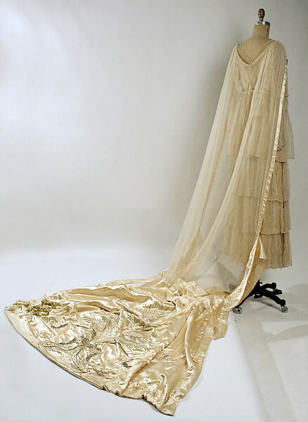 Wedding dress, Lucile Ltd., New York (American, 1910–1932), silk, cotton, plastic, metal, American