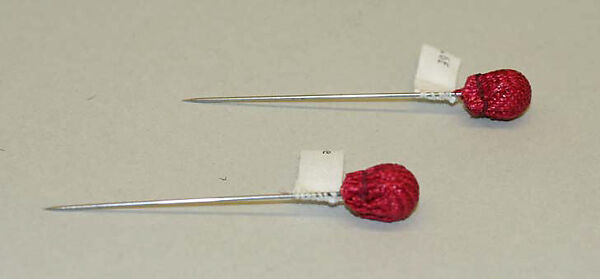 Ensemble, (a–c) House of Jacques Fath (French, founded 1937), (a, b) linen, silk, nylon
(c) linen, leather
(d) straw, French