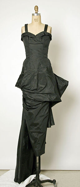 Evening dress, House of Balenciaga (French, founded 1937), silk, French 