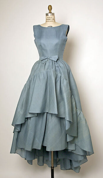 Evening ensemble, (a, b) House of Balenciaga (French, founded 1937), silk, French 