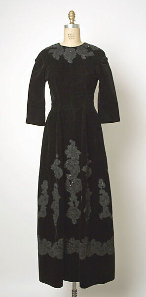 Evening dress, House of Balenciaga (French, founded 1937), silk, cotton, glass, French 