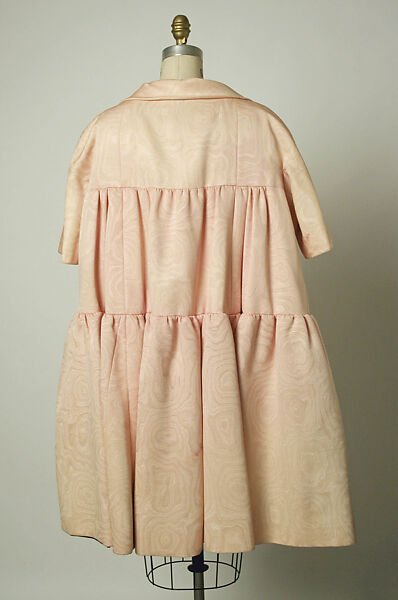 Evening coat, House of Balenciaga (French, founded 1937), silk, French