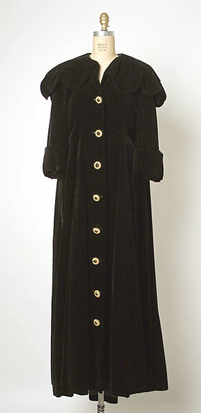 Evening coat, House of Balenciaga (French, founded 1937), silk, French 