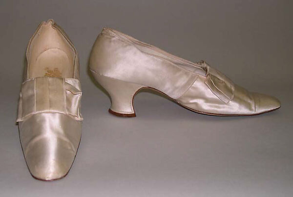 Wedding ensemble, Nadezhda Petrovna Lamanova (Russian, 1861–1941), silk, wax, Russian