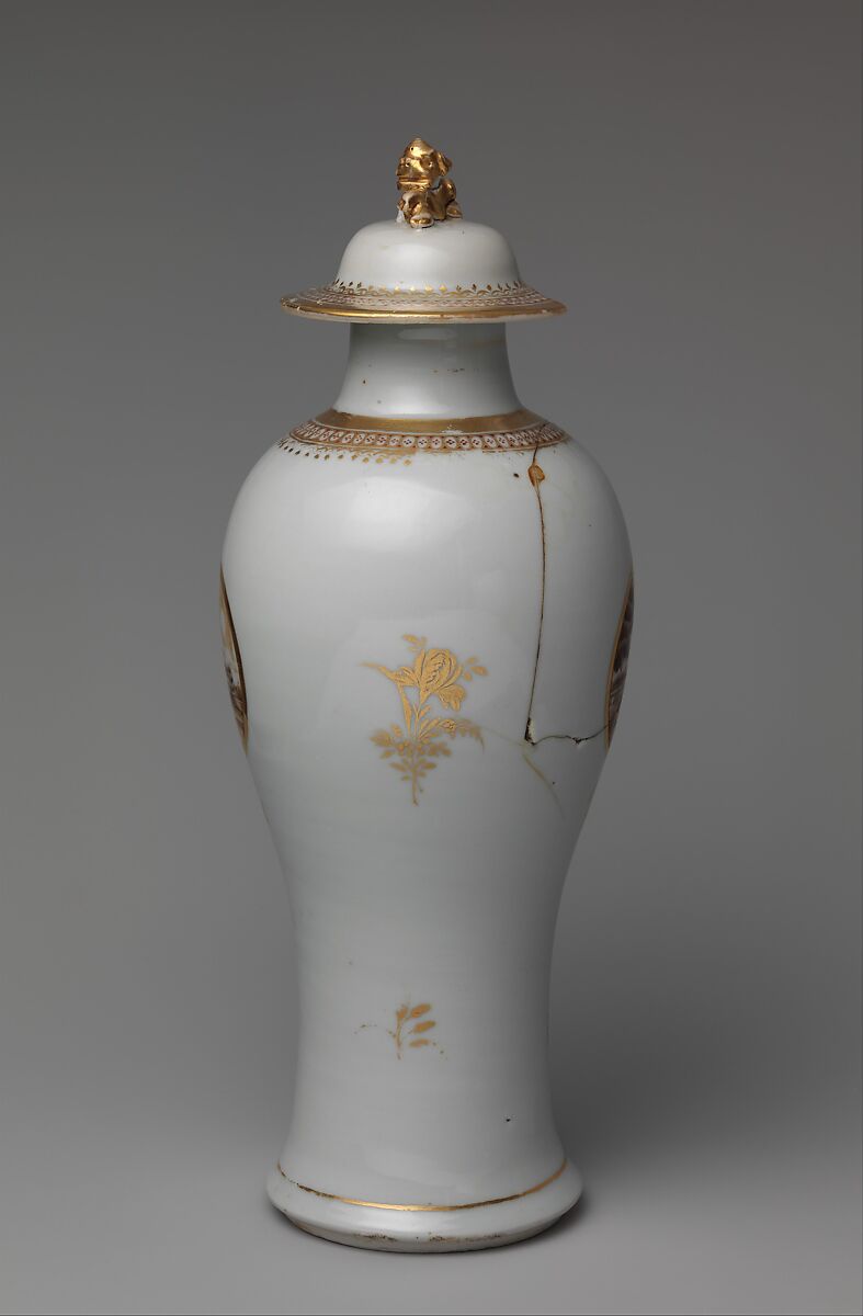 Covered Vase, Porcelain, Chinese