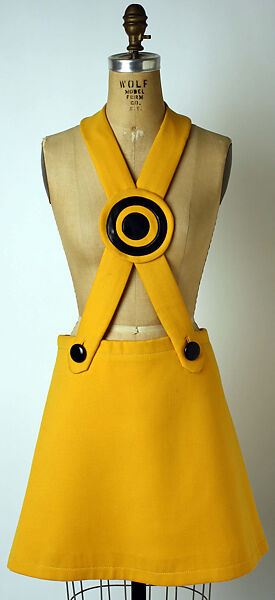 Miniskirt, Pierre Cardin (French (born Italy), San Biagio di Callalta 1922–2020 Neuilly), wool, plastic (cellulose nitrate), French 