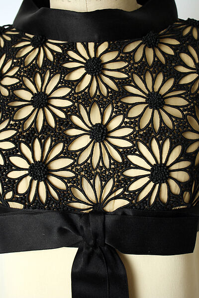 Evening dress, Pierre Cardin (French (born Italy), San Biagio di Callalta 1922–2020 Neuilly), wool, silk, cotton, French