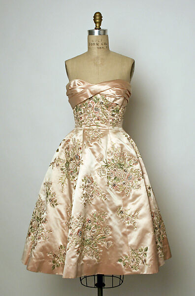 Evening dress, House of Balmain (French, founded 1945), silk, beads, French 