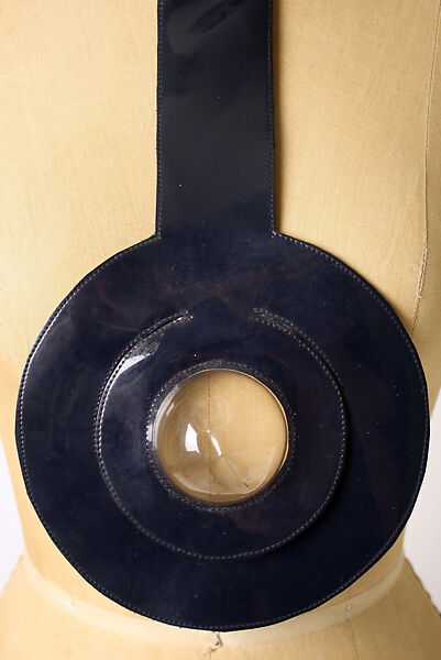 Ensemble, Pierre Cardin (French (born Italy), San Biagio di Callalta 1922–2020 Neuilly), wool, plastic (polyvinyl chloride, cellulose acetate), French