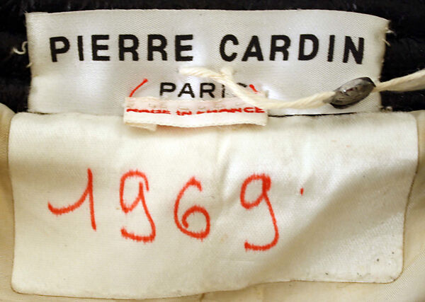 Ensemble, Pierre Cardin (French (born Italy), San Biagio di Callalta 1922–2020 Neuilly), wool, plastic (polyurethane, polyvinyl chloride), metal, rubber (vulcanite), French