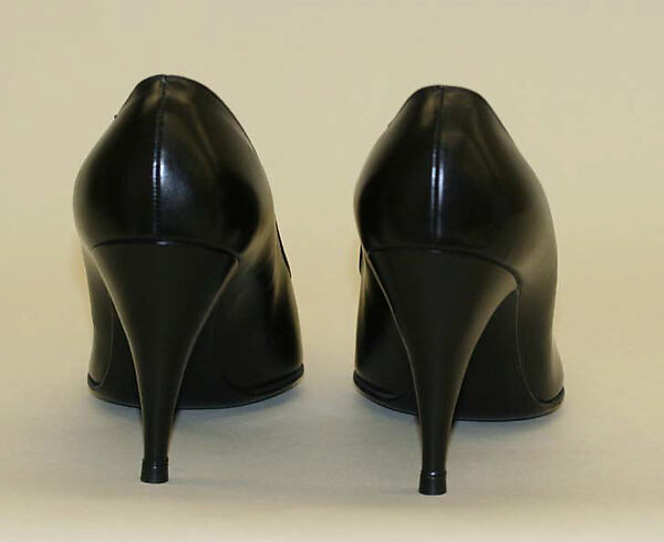 Pumps, Andrew Geller, Inc. (American), leather, American