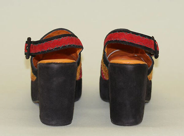 Clogs, leather, American