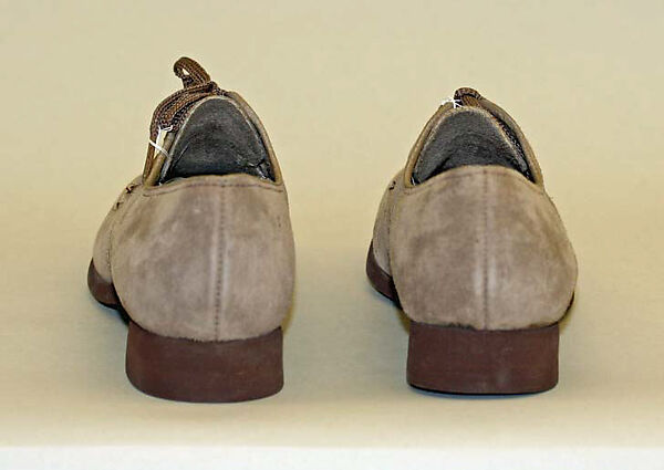 "Hush Puppies", Wolverine World Wide (American), leather, American