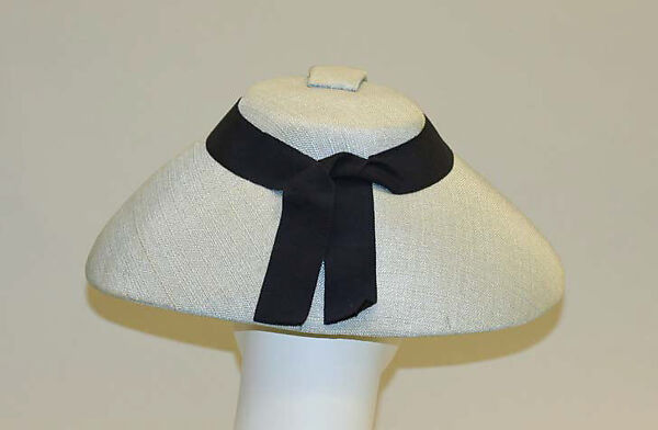 Hat, Hattie Carnegie, Inc. (American, 1918–1965), synthetic, silk, plastic, American