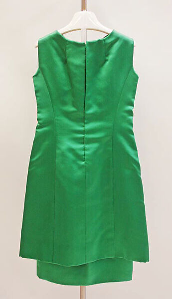 Evening ensemble, (a, b) House of Givenchy (French, founded 1952), silk, French