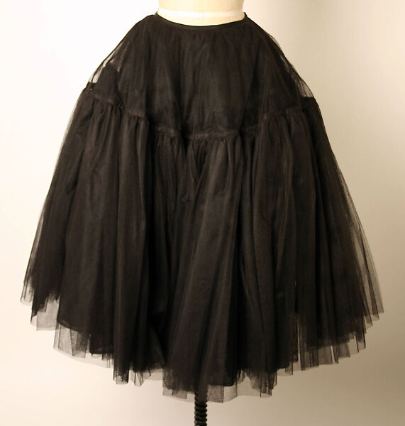 Evening dress, Attributed to James Galanos (American, Philadelphia, Pennsylvania, 1924–2016 West Hollywood, California), [no medium available], American