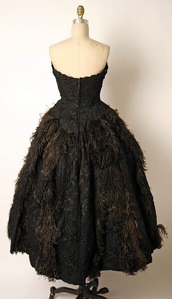 Evening dress, Attributed to James Galanos (American, Philadelphia, Pennsylvania, 1924–2016 West Hollywood, California), [no medium available], American