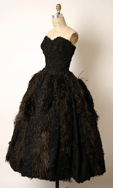 Evening dress, Attributed to James Galanos (American, Philadelphia, Pennsylvania, 1924–2016 West Hollywood, California), [no medium available], American