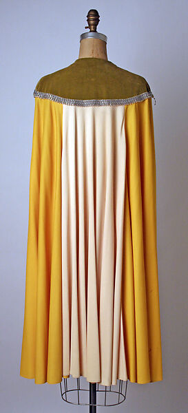 Evening cape, Valentina (American, born Kyiv 1899–1989), synthetic fiber, cotton, plastic, American