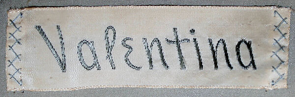 Evening cape, Valentina (American, born Kyiv 1899–1989), synthetic fiber, cotton, plastic, American