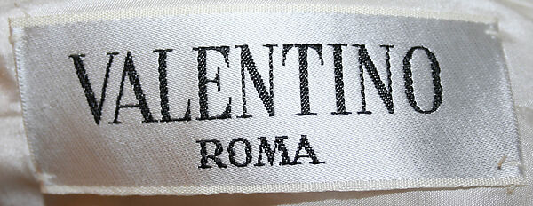 Dress, Valentino S.p.A. (Italian, founded 1959), silk, Italian