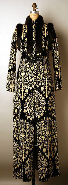 Evening coat, Thea Porter (British (born Israel), Jerusalem 1927–2000 London), cotton, fur, British 
