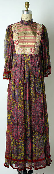 Evening dress, Thea Porter (British (born Israel), Jerusalem 1927–2000 London), silk, rayon, metallic thread, British 