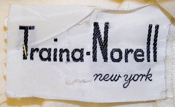 Afternoon ensemble, Traina-Norell (American, founded 1941), wool, American