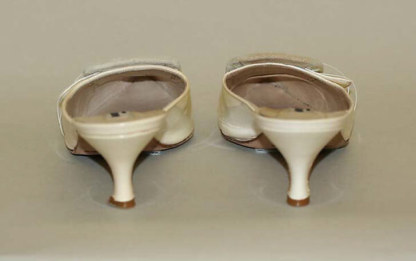 Evening ensemble, (a–f) Isaac Mizrahi (American, born 1961), (a) silk
(b–e) cotton
(f-h) leather, plastic (vinyl), American