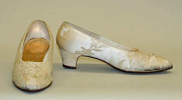 Wedding ensemble, (a) Norman Norell (American, Noblesville, Indiana 1900–1972 New York), silk, nylon, leather, American