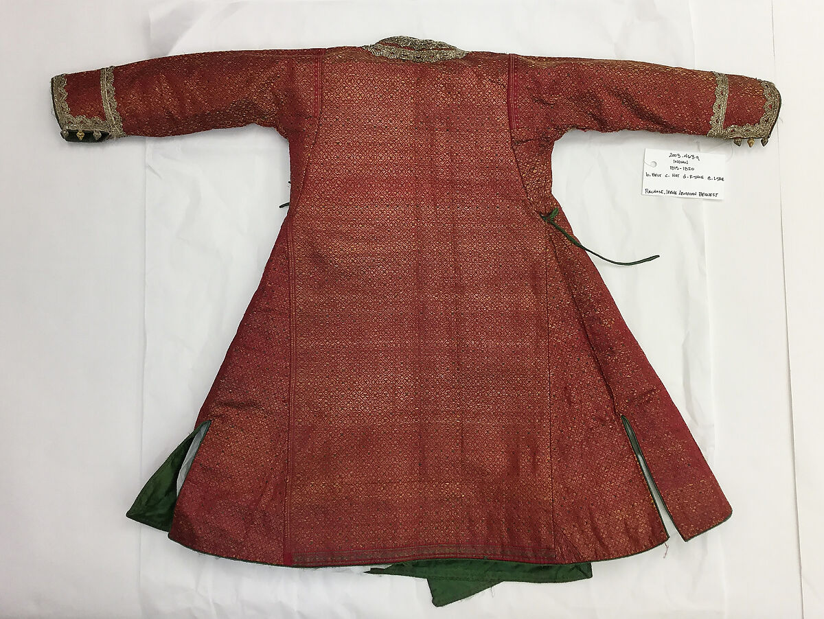 Ensemble, a) silk, cotton, metallic;  b,d,e) cotton, metallic, glass; c) cotton, metallic, glass, insect, India