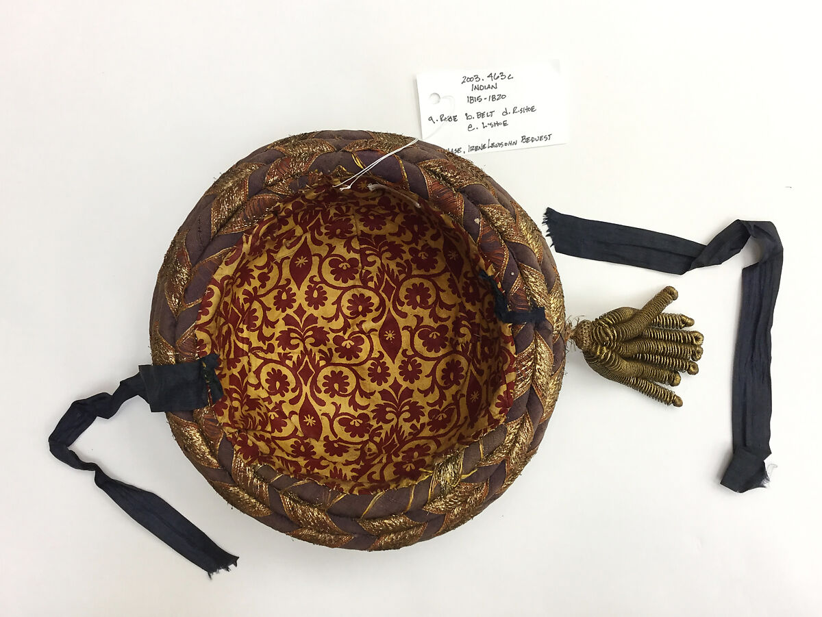 Ensemble, a) silk, cotton, metallic;  b,d,e) cotton, metallic, glass; c) cotton, metallic, glass, insect, India