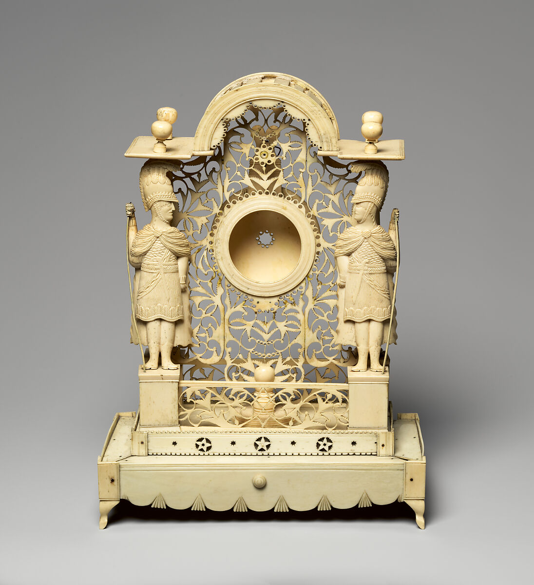 Watch stand, Ivory 