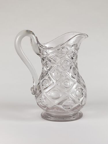 Water pitcher