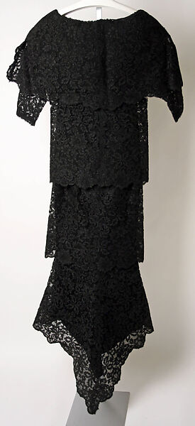 Dress, James Galanos (American, Philadelphia, Pennsylvania, 1924–2016 West Hollywood, California), [no medium available], American