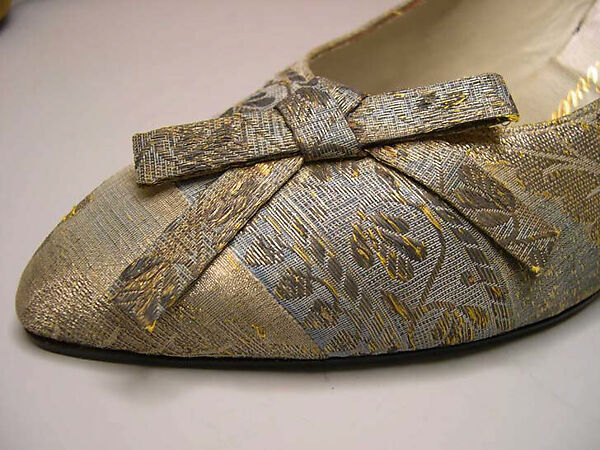 Evening ensemble, (a, b) House of Givenchy (French, founded 1952), silk, metallic threads, French