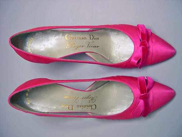 Evening ensemble, (a, b) House of Givenchy (French, founded 1952), silk, fur, French